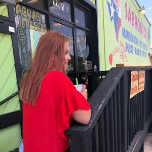 Meet your Posher, Olivia!